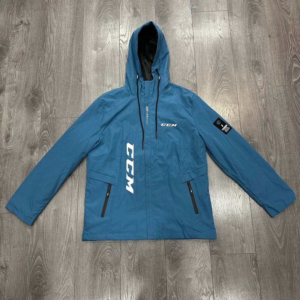 Mens UofM CCM Rain Jacket Windbreaker Size M